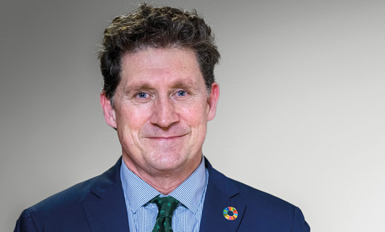 Academia Minister